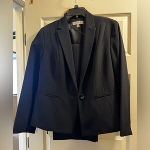 Kasper Black Suit-16